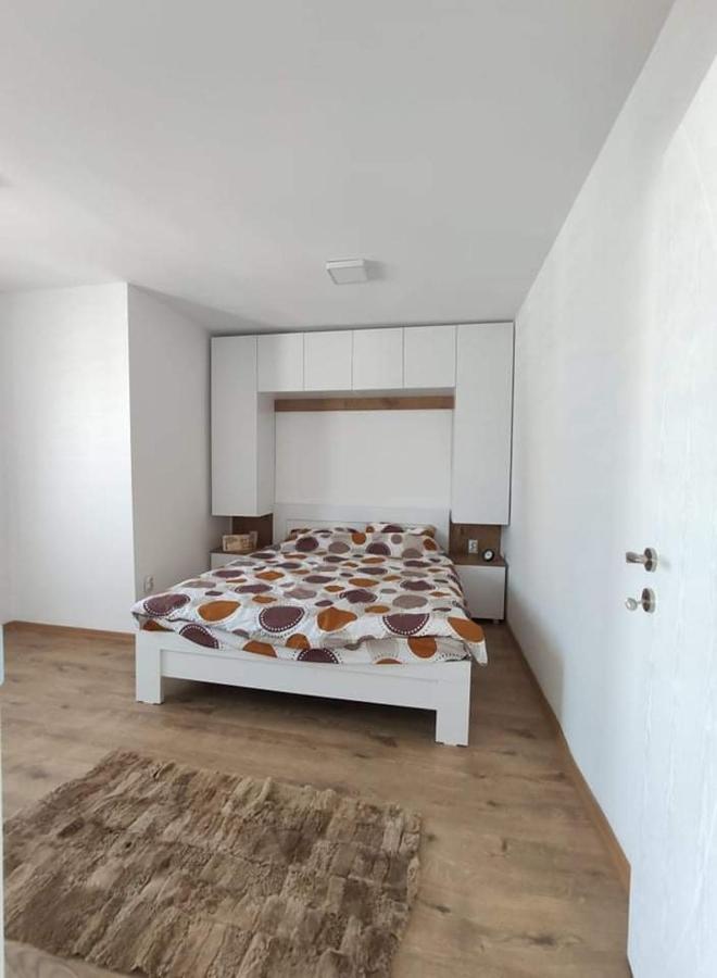 Bjanka Square Apartments Escópia Exterior foto